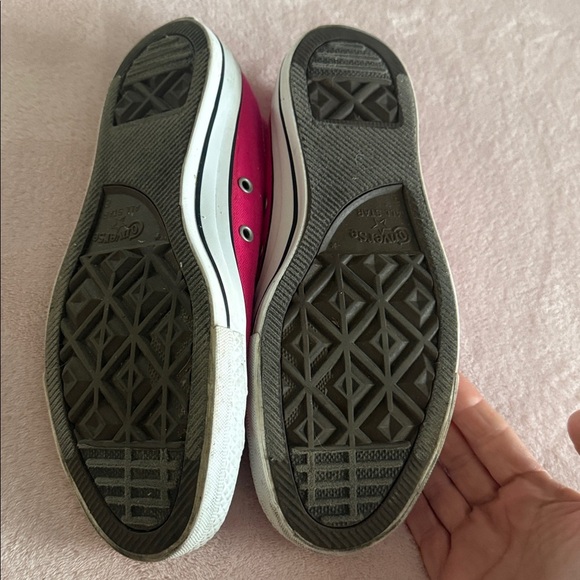 Bright Pink Converse All Star - Picture 3 of 3